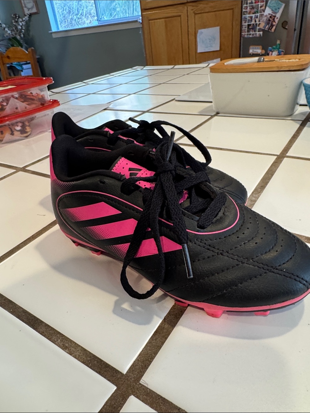 Kids soccer cleats - Picture 2 of 5